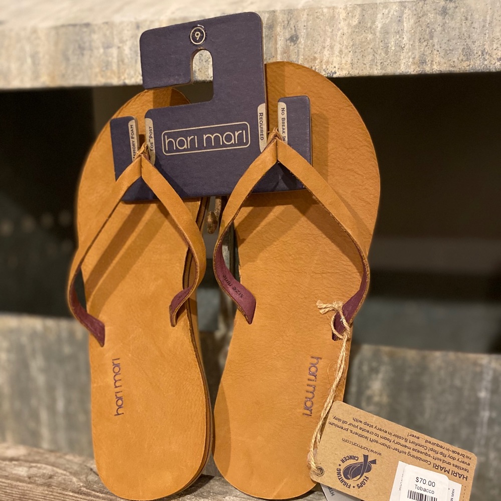 hari mari flip flops